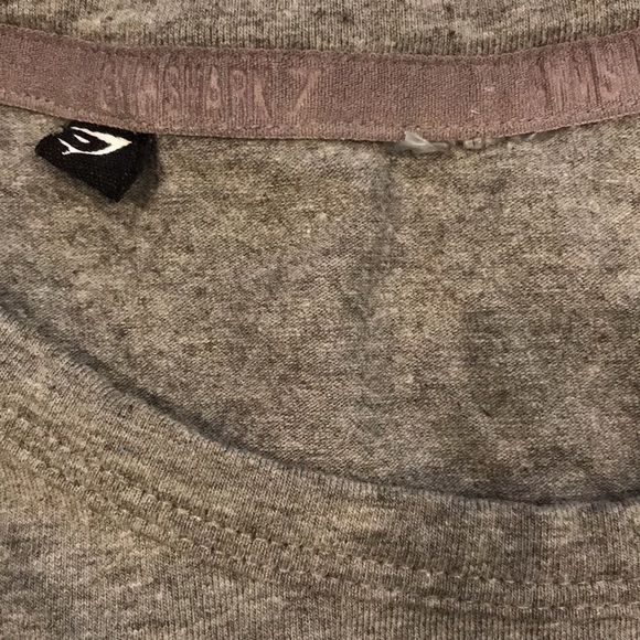 2/$25 GYMSHARK Gray Short Sleeve Tee - Picture 6 of 6